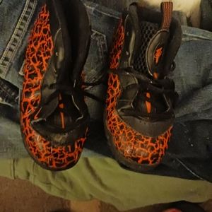 Almost new Nike toddler size 9